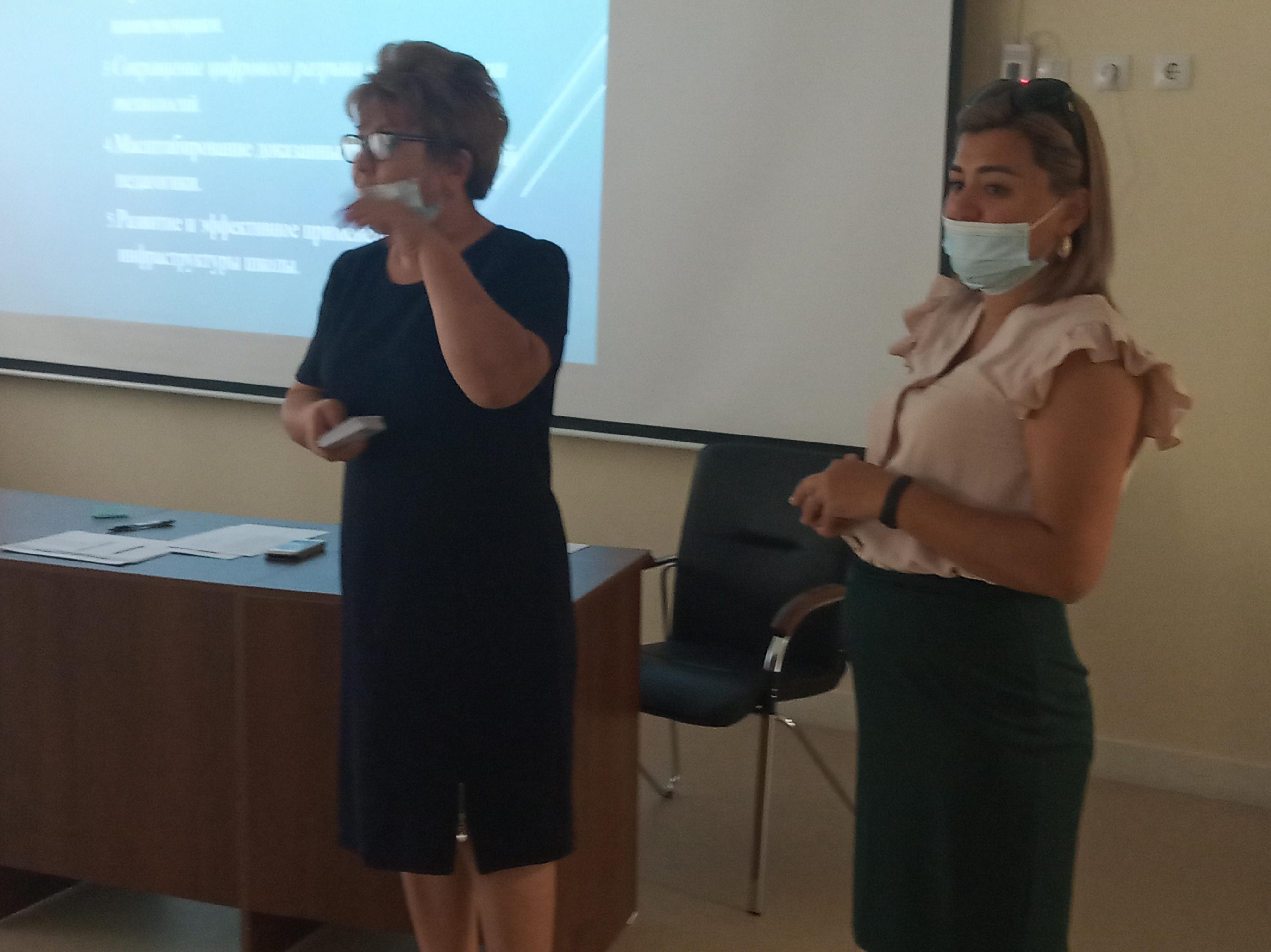 Нұр Отанға кіру/Вступление в НурОтан