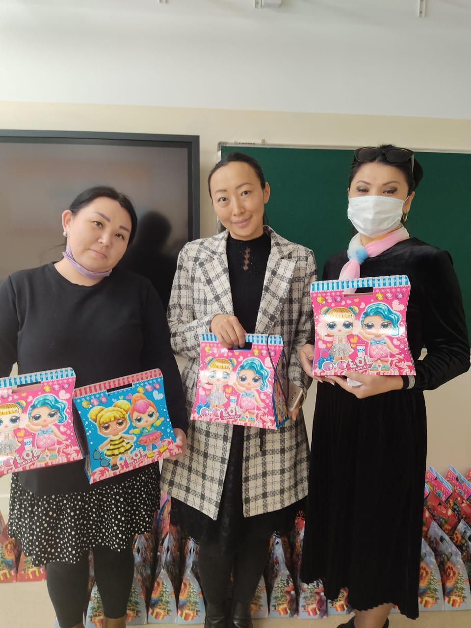 Мектеп кәсіподағы. Профсоюз школы