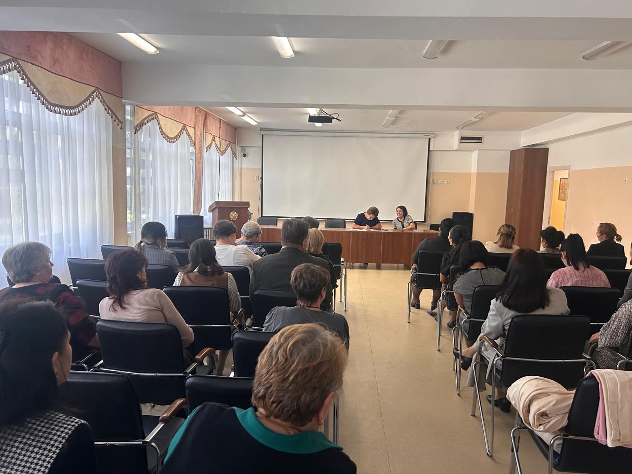 Баланың жетістігі үшін мектеп пен отбасының бірлескен жұмысы. Жасөспірімдердің психологиялық ерекшеліктері. Совместная работа школы и семьи для успешности ребенка. Психологические особенности подростков