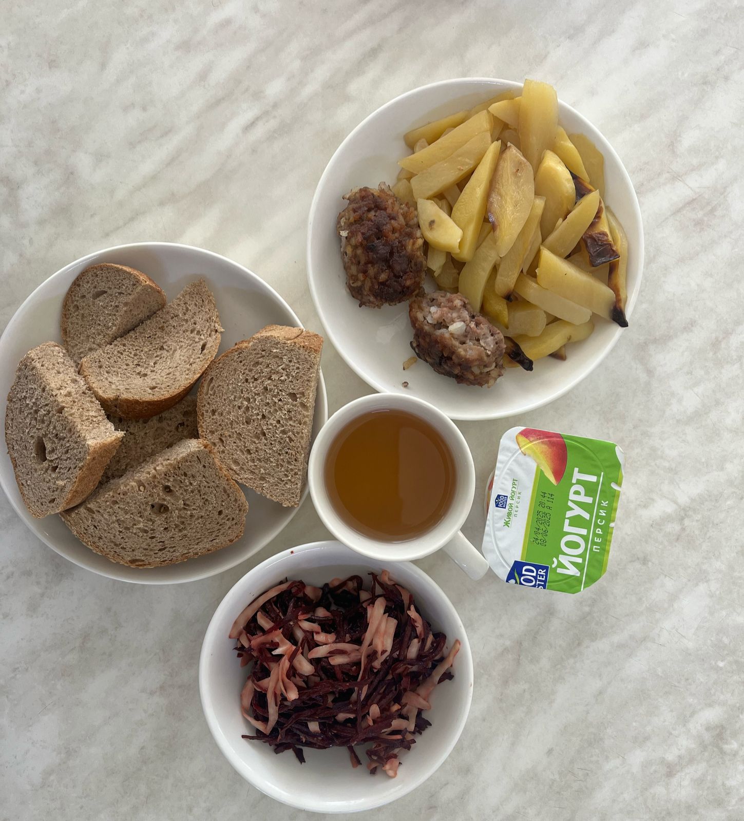 Меню: Етті тефтели (сиыр еті).Гарнир: картоп