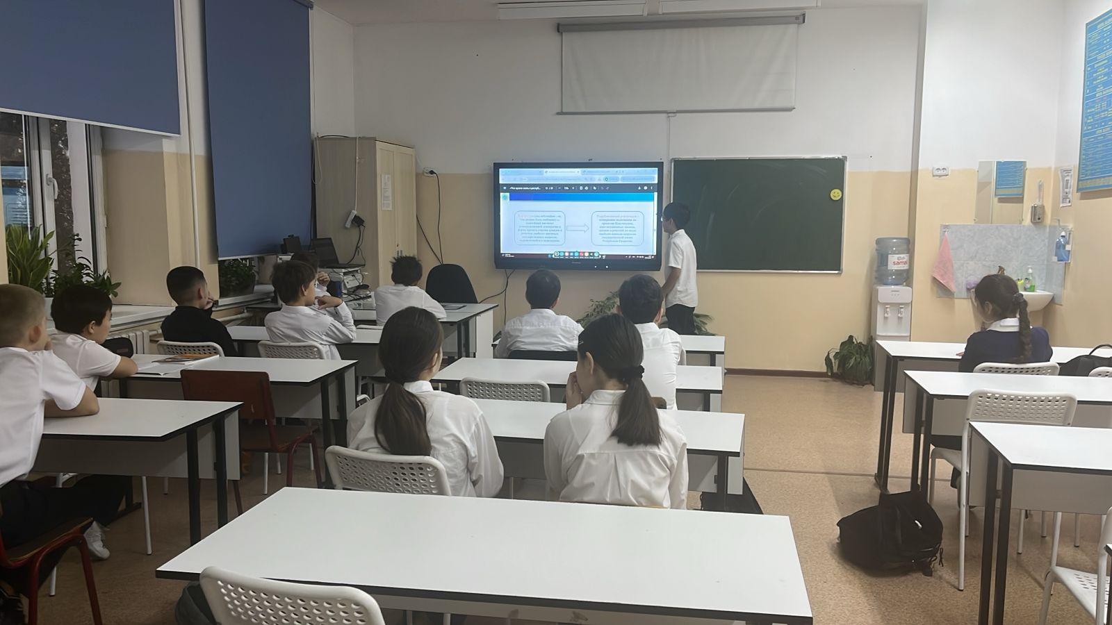 "Республикалық референдум туралы не білуіңіз керек?» «Что нужно знать о республиканском референдуме?»