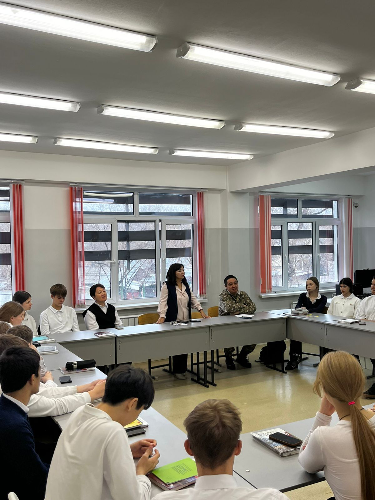 "Тәуелсіздік жолдары"