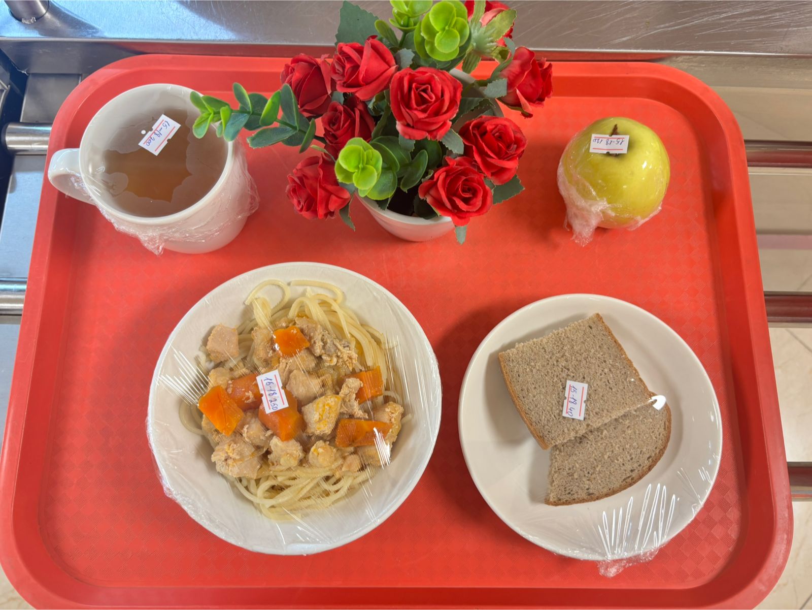 Меню: Болоньезе пастасы