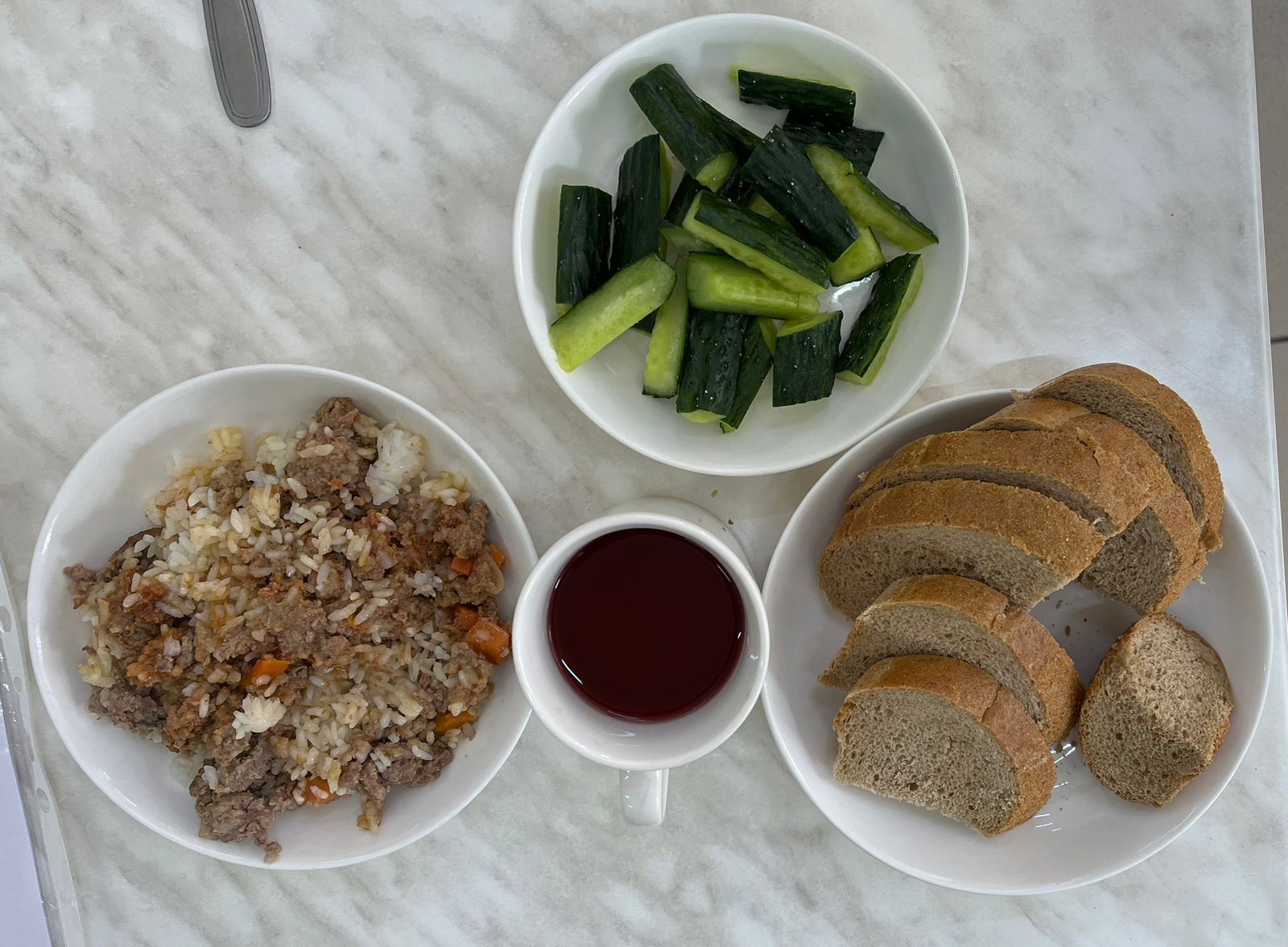 Меню: Болоньезе күрішпен (сиыр еті). Болоньезе с рисом (говядина)