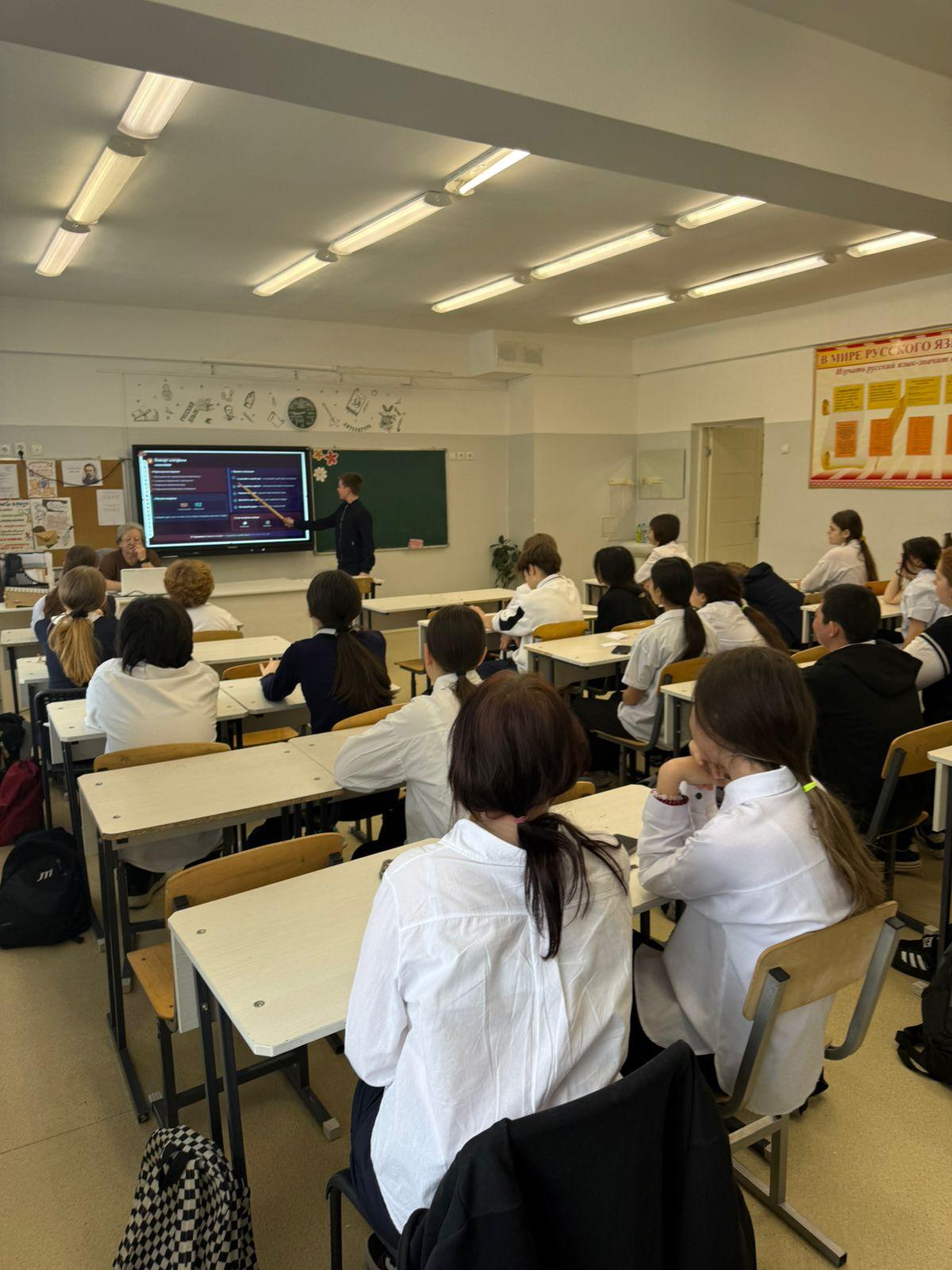 "Жаңашылдық шығармашылық ойдан басталады". "Новаторство начинается с созидательной мысли"