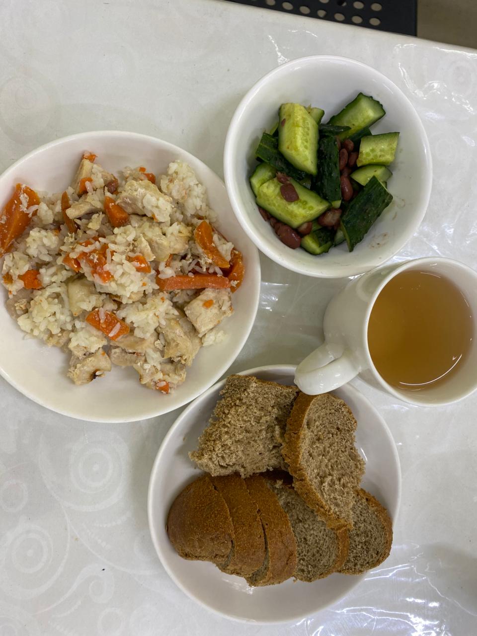 Меню: Тауық қосылған палау.Плов с курицей.