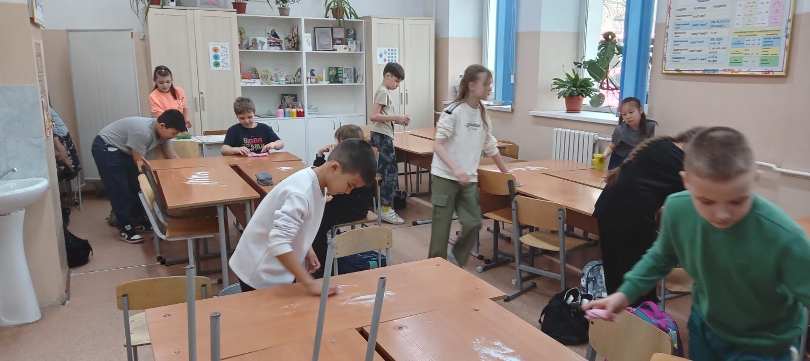 Жаңарту күн. День обновления: